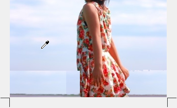 「スポイト」で空をクリックし色を吸い取る